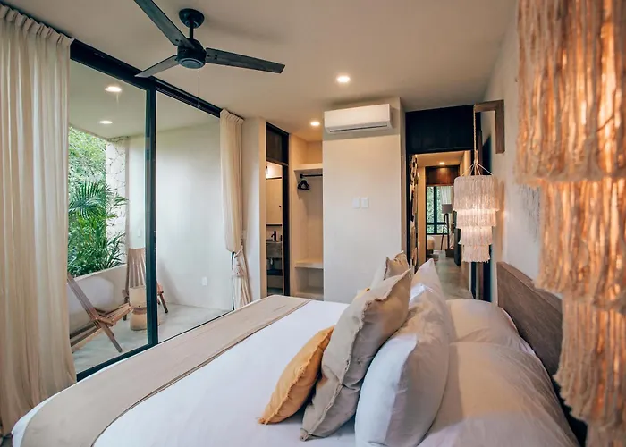 Luxury Jungle Villa-pvt Pool -100mbs- Concierge 8a Villa